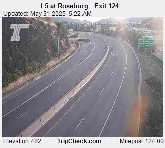 Traffic Cam I-5 at Roseburg - Exit 124